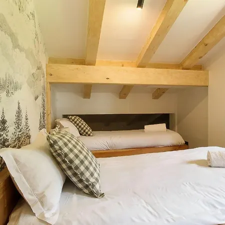 Bechar Le Magnifique- Garden - Sauna & Jacuzzi Les Houches