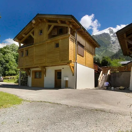 Bechar Le Magnifique- Garden - Sauna & Jacuzzi Chalet