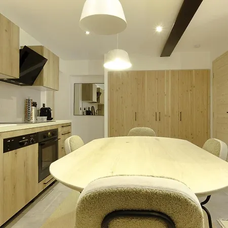 Bechar Le Magnifique- Garden - Sauna & Jacuzzi *