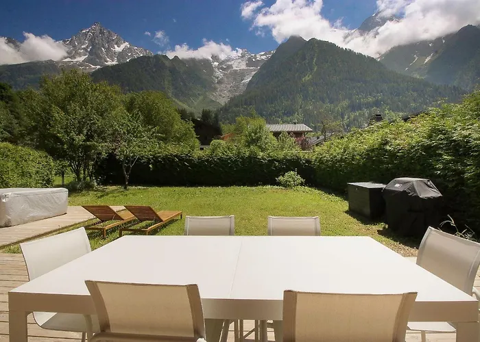 Bechar Le Magnifique- Garden - Sauna & Jacuzzi Les Houches